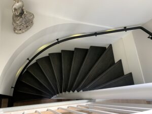 gebogen leuning met led